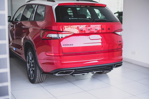 Maxton Central Rear Splitter (With Vertical Bars) Skoda Kodiaq RS - Gloss Black