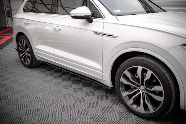 Maxton Side Skirts Diffusers Volkswagen Touareg R-Line Mk3 - Gloss Black