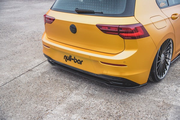 Maxton Central Rear Splitter VW Golf 8 - Gloss Black
