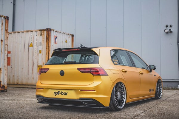 Maxton Central Rear Splitter VW Golf 8 - Gloss Black