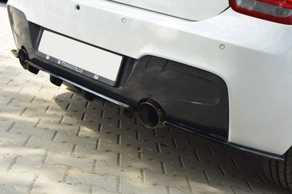 Maxton Central Rear Splitter BMW 1 F20/F21 M-Power (With Vertical Bars) - Gloss Black