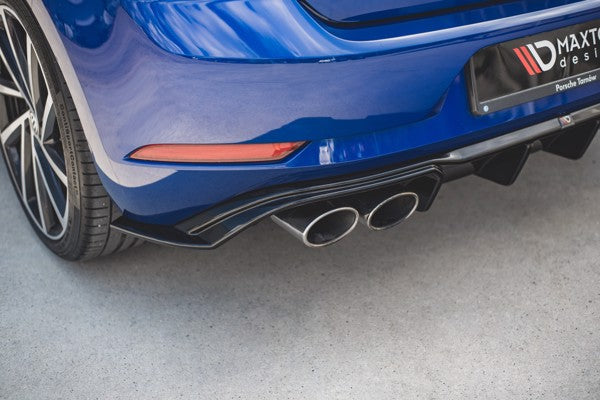Maxton Rear Valance V.3 VW Golf 7 R Facelift - Gloss Black