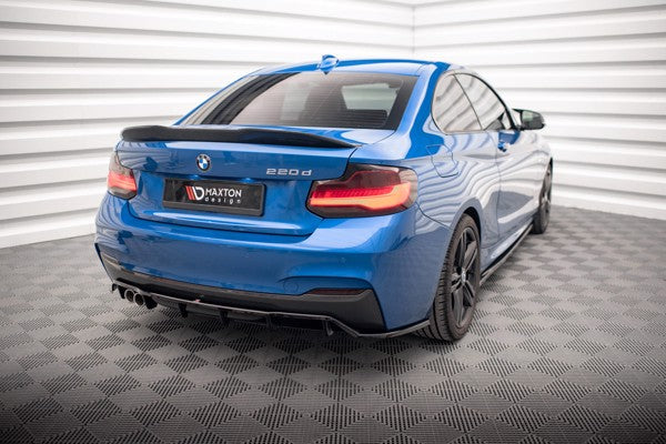 Maxton Central Rear Splitter (With Vertical Bars) BMW 2 M-Pack F22 - Gloss Black