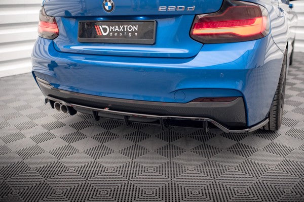 Maxton Central Rear Splitter (With Vertical Bars) BMW 2 M-Pack F22 - Gloss Black
