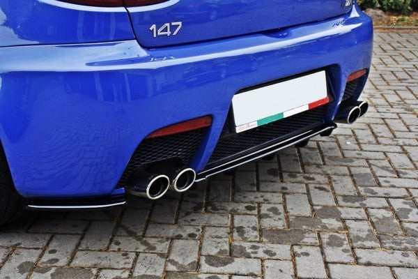 Maxton Central Rear Splitter Alfa Romeo 147 Gta (With Vertical Bars) - Gloss Black