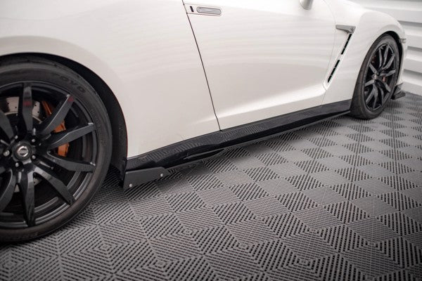 Maxton Side Skirts Diffusers + Flaps Nissan Gtr R35 Facelift - Gloss Black