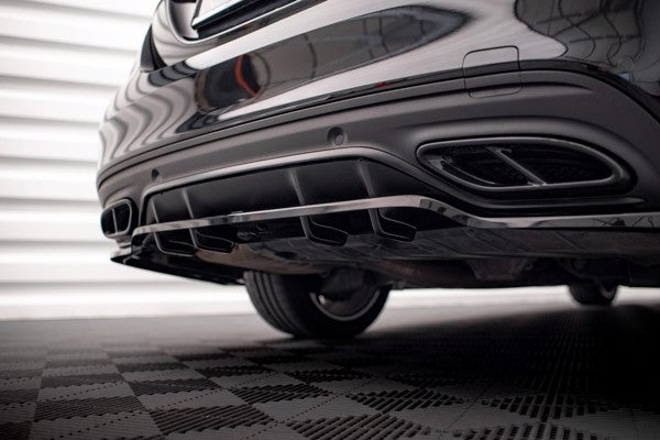 Maxton Central Rear Splitter (With Vertical Bars) Mercedes-Benz C Amg-Line W205 Facelift - Gloss Black