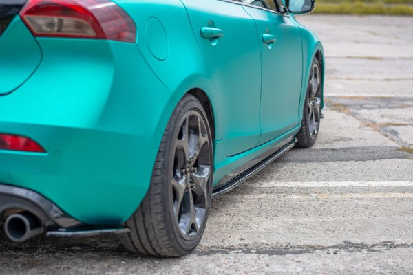Maxton Side Skirts Diffusers Volvo V40 R-Design - Gloss Black