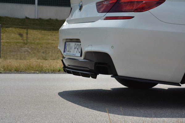 Maxton Central Rear Splitter For BMW 6 Gran Coupé Mpack (With A Vertical Bar) - Gloss Black