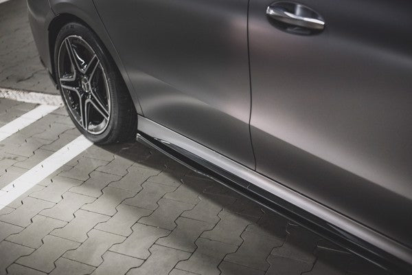 Maxton Side Skirts Diffusers Mercedes-Amg Cla 35 / 45 C118 - Gloss Black