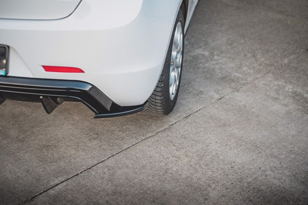 Maxton Rear Side Splitters V.3 Alfa Romeo Giulietta Facelift - Gloss Black