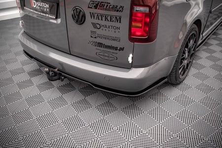 Maxton Central Rear Splitter For Volkswagen Caddy Long Mk3 Facelift - Gloss Black