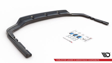 Maxton Central Rear Splitter (With Vertical Bars) BMW X7 M G07 - Gloss Black
