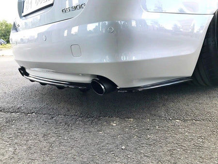 Maxton Central Rear Splitter Lexus Gs 300 Mk3 Facelift (With Vertical Bars) - Gloss Black