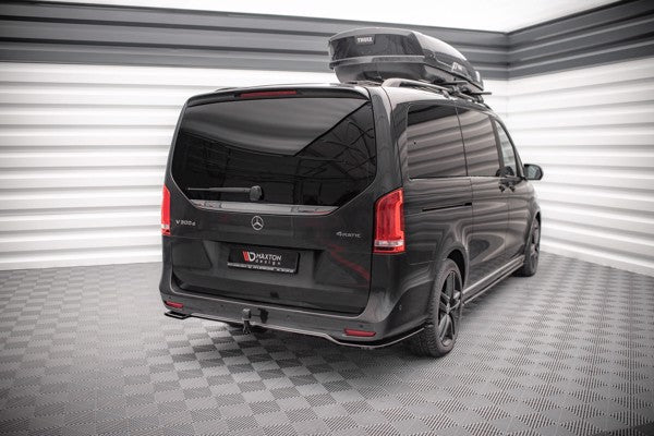 Maxton Central Rear Splitter (With Vertical Bars) Mercedes-Benz V-Class Amg-Line W447 Facelift - Gloss Black