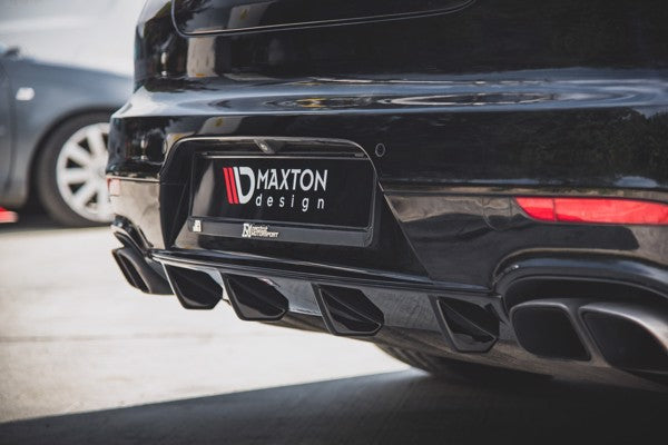 Maxton Rear Valance Porsche Panamera Turbo 970 Facelift - Gloss Black