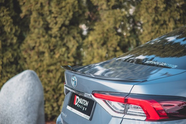 Maxton Spoiler Cap Toyota Corolla Xii Sedan - Gloss Black