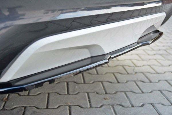 Maxton Central Rear Splitter For BMW X4 M-Pack (Without A Vertical Bar) - Gloss Black