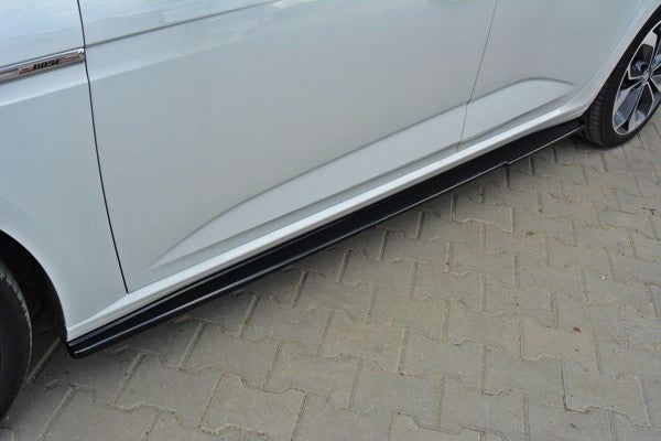 Maxton Side Skirts Diffusers Renault Megane Mk4 Hatchback - Gloss Black