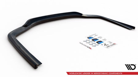 Maxton Central Rear Splitter (With Vertical Bars) For BMW 7 M-Pack G11 - Gloss Black