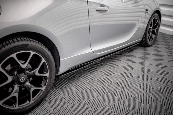 Maxton Side Skirts Diffusers Opel Astra Gtc Opc-Line J - Gloss Black