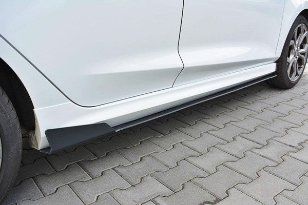 Maxton Racing Side Skirts Diffusers V.1 Ford Fiesta Mk8 St / St-Line