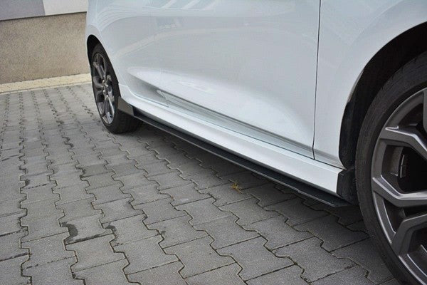 Maxton Racing Side Skirts Diffusers V.1 Ford Fiesta Mk8 St / St-Line