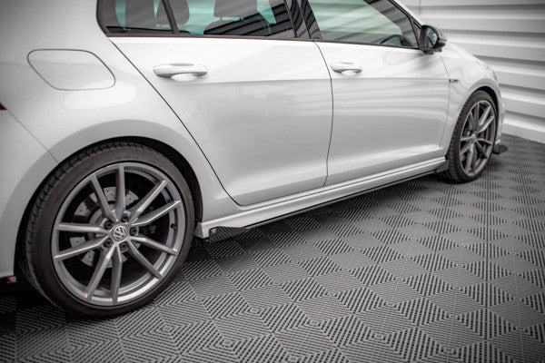 Maxton Street Pro Side Skirts Diffusers + Flaps Volkswagen Golf R Mk7 - Black + Gloss Flaps    