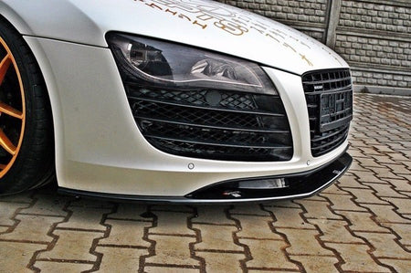 Maxton Front Splitter i glanssort til Audi R8 Mk.1, forbedrer bilens aerodynamik og giver et sporty look.