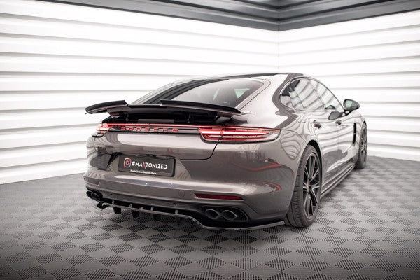Maxton Central Rear Splitter (With Vertical Bars) Porsche Panamera E-Hybrid 971 - Gloss Black