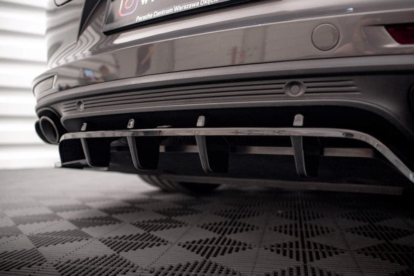 Maxton Central Rear Splitter (With Vertical Bars) Porsche Panamera E-Hybrid 971 - Gloss Black