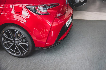 Maxton Central Rear Splitter Toyota Corolla Xii Hatchback - Gloss Black