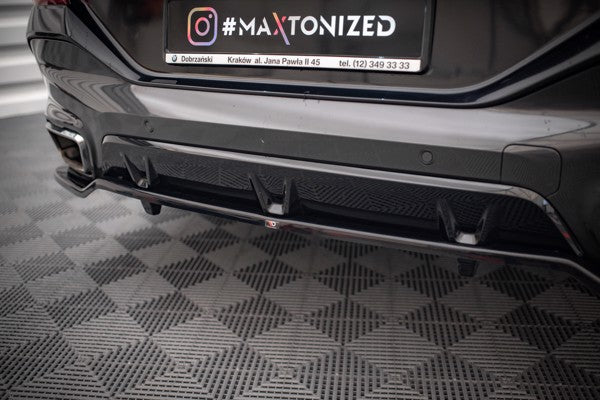 Maxton Central Rear Splitter (With Vertical Bars) V.3 BMW X6 M-Pack G06 - Gloss Black