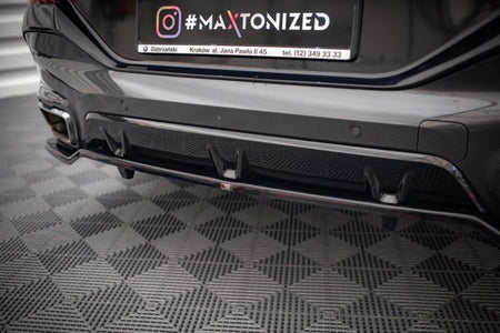 Maxton Central Rear Splitter (With Vertical Bars) V.3 BMW X6 M-Pack G06 - Gloss Black