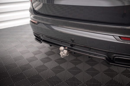 Maxton Central Rear Splitter (With Vertical Bars) Volvo Xc90 R-Design Mk2 Facelift - Gloss Black