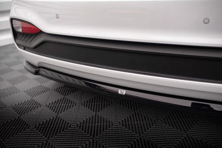 Maxton Central Rear Splitter Hyundai I20 Mk2 Facelift - Gloss Black