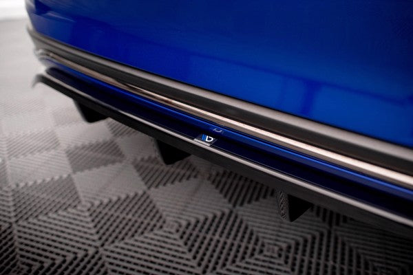 Maxton Central Rear Splitter (With Vertical Bars) Lexus Es F Sport Mk7 - Gloss Black