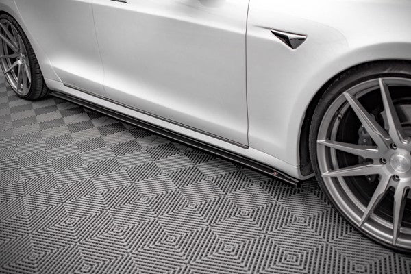 Maxton Side Skirts Diffusers Tesla Model S Facelift - Gloss Black