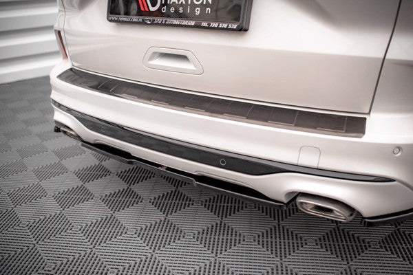 Maxton Central Rear Splitter For Ford Kuga St-Line Mk3 - Gloss Black