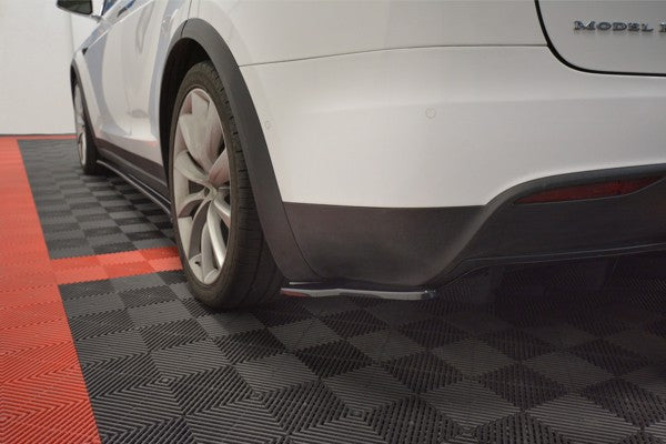 Maxton Rear Side Splitters V.2 Tesla Model X  - Gloss Black