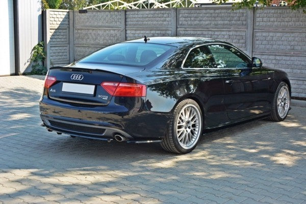 Maxton Central Rear Splitter Audi A5 S-Line (With A Vertical Bar) - Gloss Black