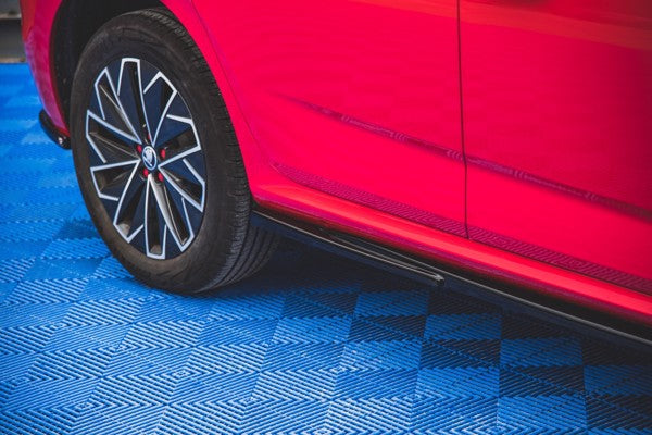 Maxton Side Skirts Diffusers Skoda Kamiq - Gloss Black
