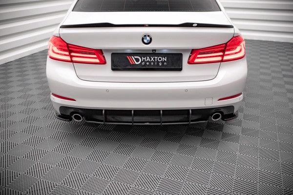 Maxton Street Pro Rear Diffuser BMW 5 G30 - Black