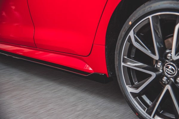 Maxton Side Skirts Diffusers Toyota Corolla Xii Hatchback - Gloss Black