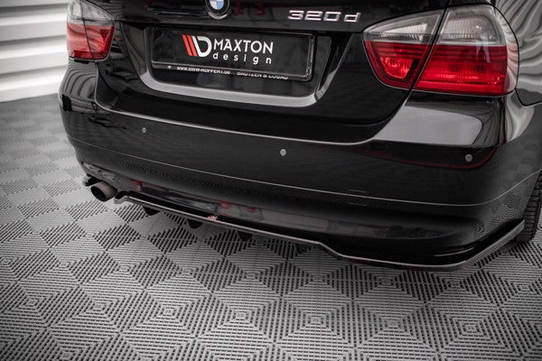 Maxton Central Rear Splitter (With Vertical Bars) BMW 3 Sedan E90 - Gloss Black