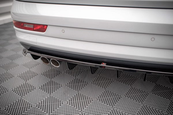 Maxton Central Rear Splitter (With Vertical Bars) Audi Q3 8U Facelift - Gloss Black