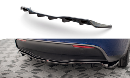 Maxton Central Rear Splitter (With Vertical Bars) Tesla Model Y - Gloss Black