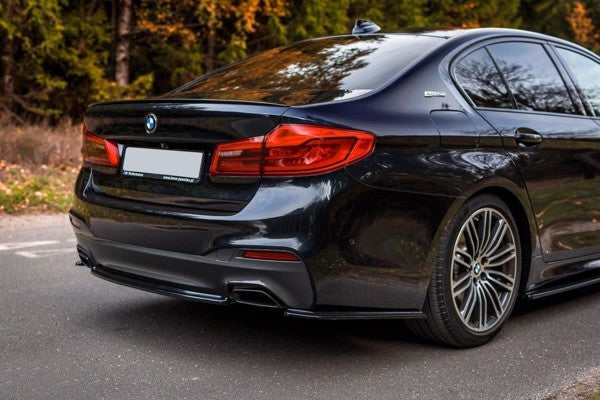 Maxton Central Rear Splitter For BMW 5 G30/ G31 M-Pack - Gloss Black