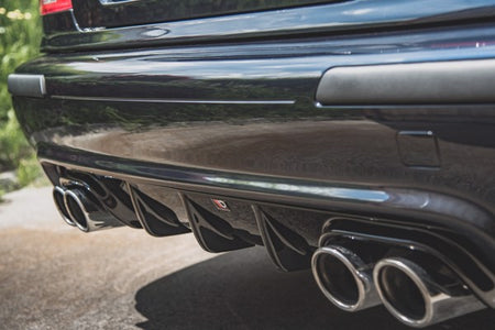 Maxton Rear Valance BMW M5 E39 - Gloss Black