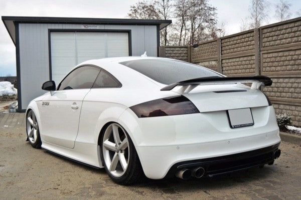 Maxton Central Rear Splitter Audi TT S 8J (With A Vertical Bar) - Gloss Black